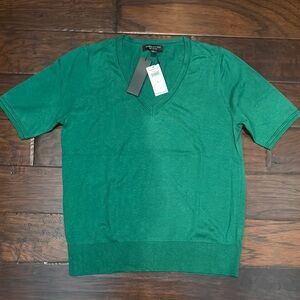 Banana Republic Green V-Neck knit sweater NWT